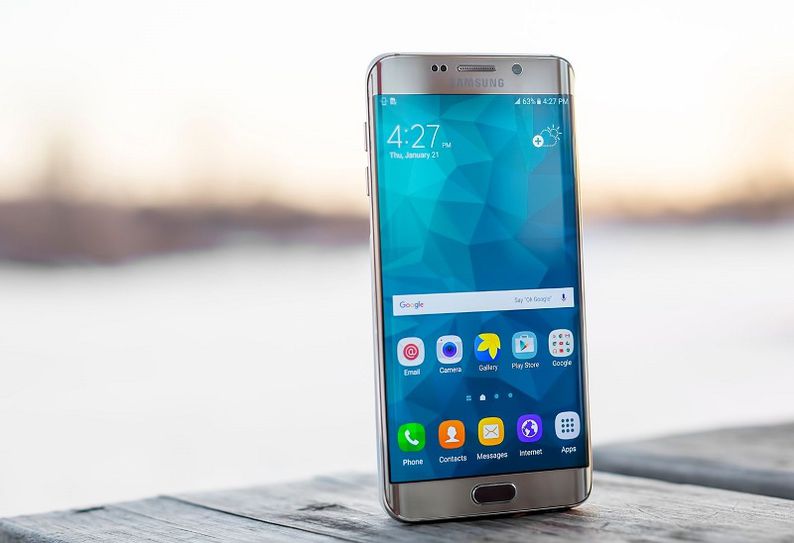 Odoo • Image and Text