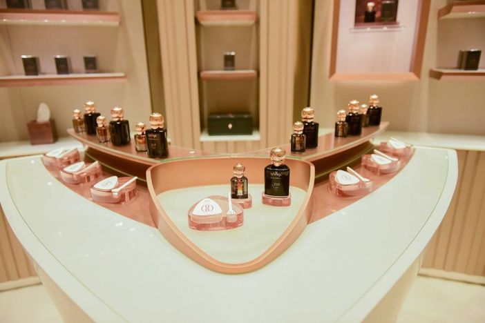 Odoo • Image and Text